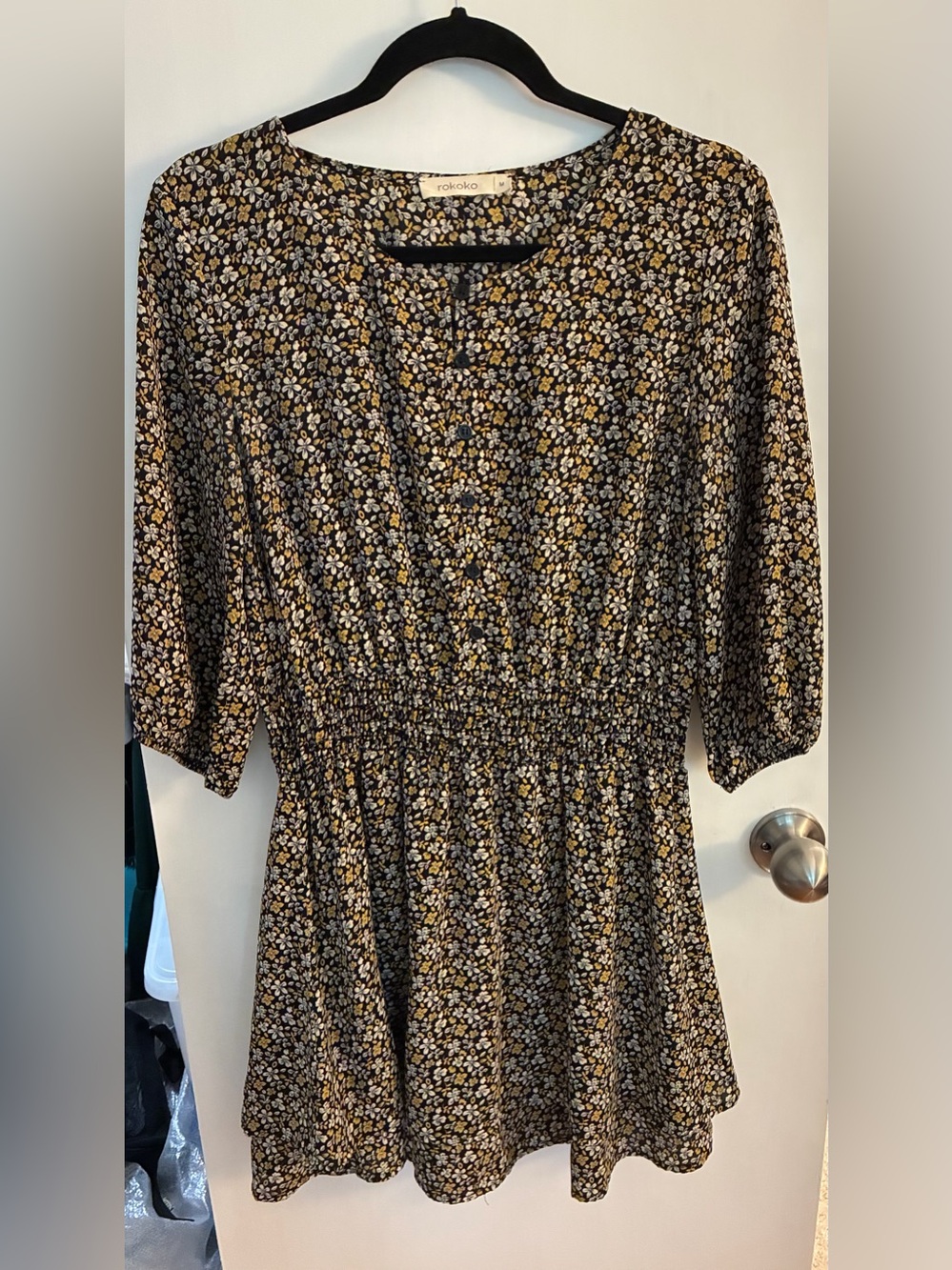 Black Floral Smocked Waist Mini Dress - medium by rokoko
